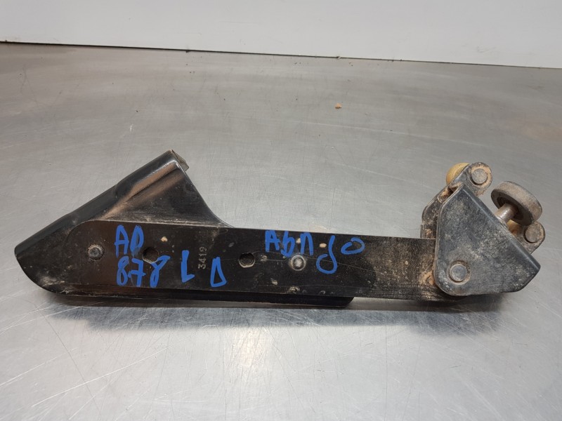 Recambio de bisagra de puerta para peugeot expert combi bluehdi referencia OEM IAM 9808075880  