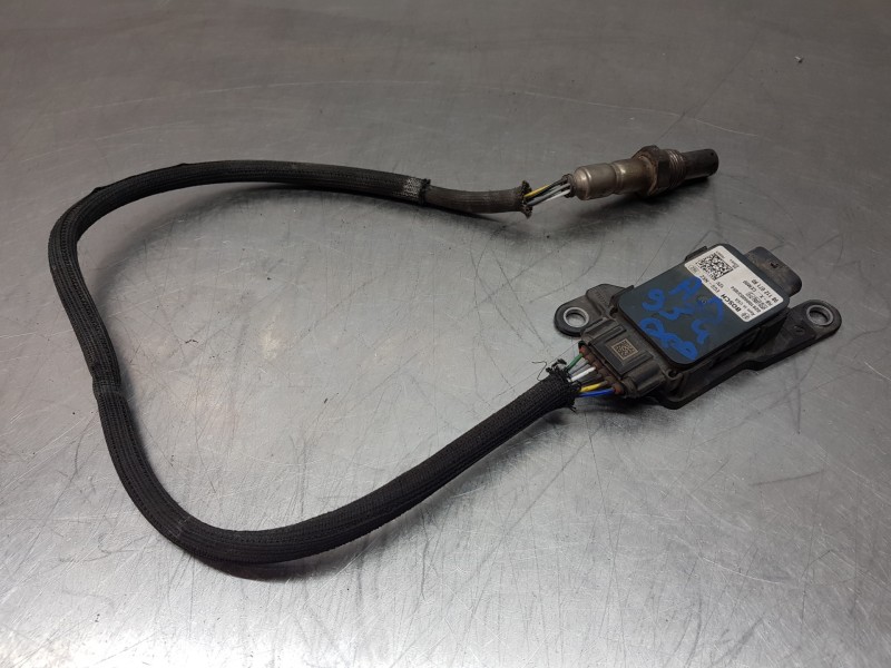 Recambio de sonda lambda para peugeot 308 sw allure referencia OEM IAM 9811207180 0281006853 0281006854