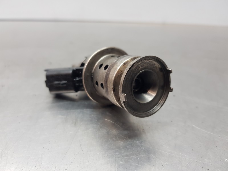 Recambio de inyector para peugeot 308 sw allure referencia OEM IAM 9813930180  