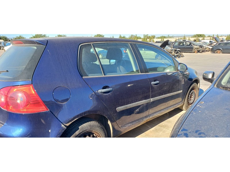 volkswagen golf v berlina (1k1) del año 2006