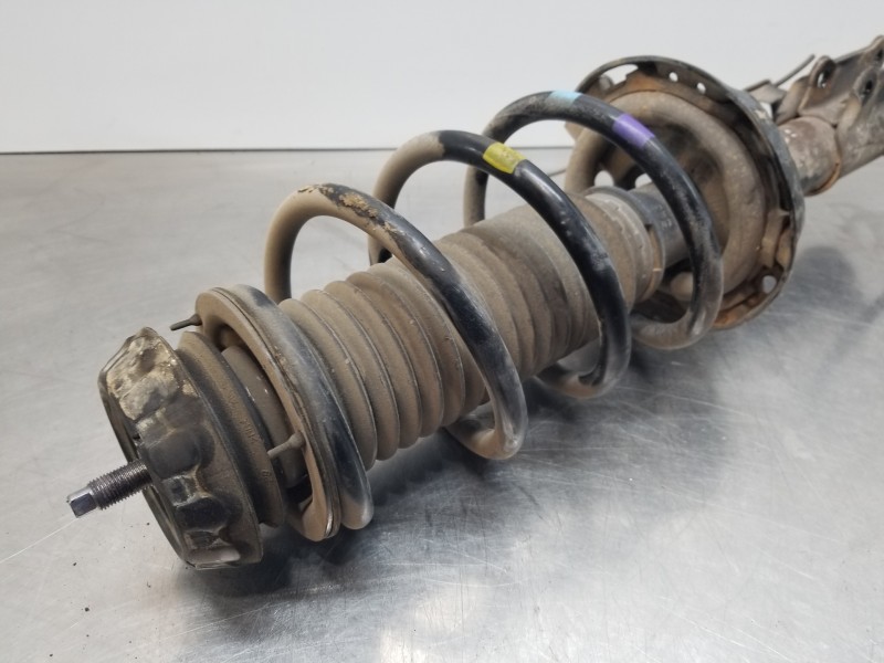 Recambio de amortiguador delantero izquierdo para kia stonic (ybcuv) eco dynamic referencia OEM IAM 54650H8600  
