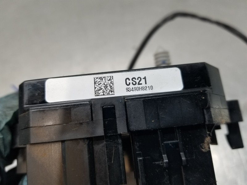 Recambio de anillo airbag para kia stonic (ybcuv) eco dynamic referencia OEM IAM 93490H8210  