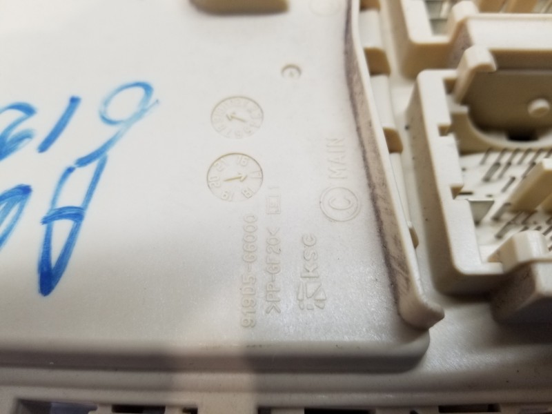 Recambio de caja reles / fusibles para kia stonic (ybcuv) eco dynamic referencia OEM IAM 91950H8570  