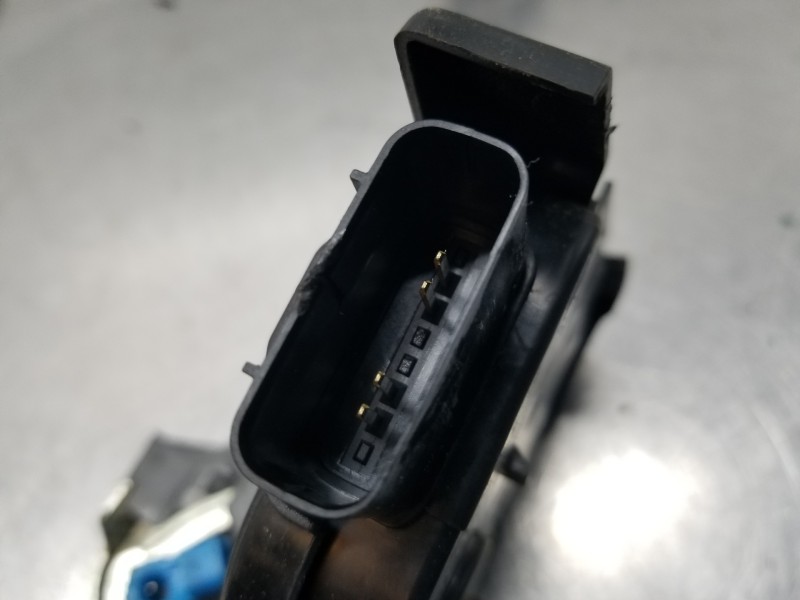 Recambio de cerradura puerta delantera derecha para kia stonic (ybcuv) eco dynamic referencia OEM IAM 81320H8050  