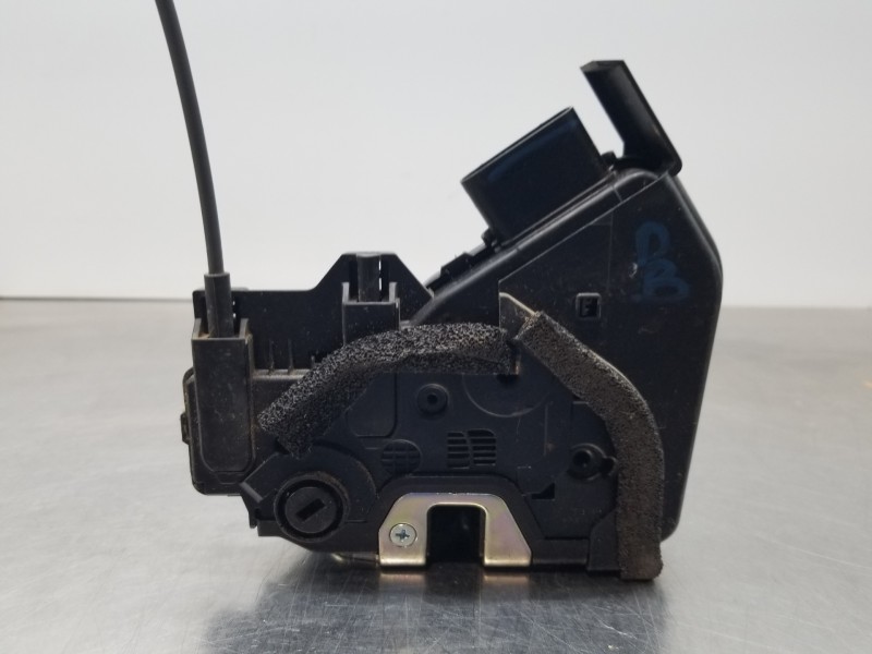 Recambio de cerradura puerta trasera derecha para kia stonic (ybcuv) eco dynamic referencia OEM IAM 81420H8010  