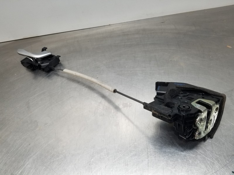 Recambio de cerradura puerta trasera derecha para kia stonic (ybcuv) eco dynamic referencia OEM IAM 81420H8010  