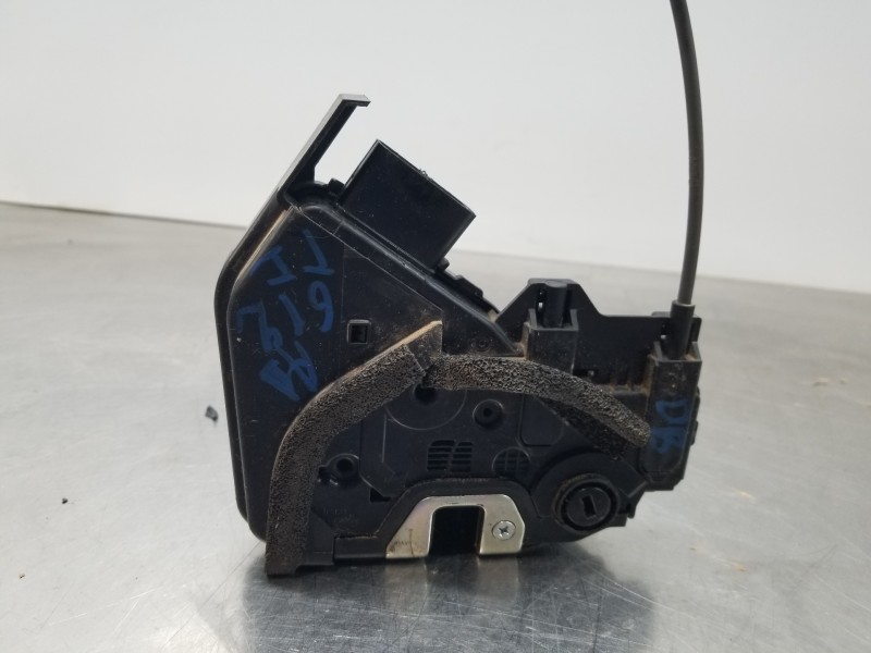 Recambio de cerradura puerta trasera izquierda para kia stonic (ybcuv) eco dynamic referencia OEM IAM 81410H8010  