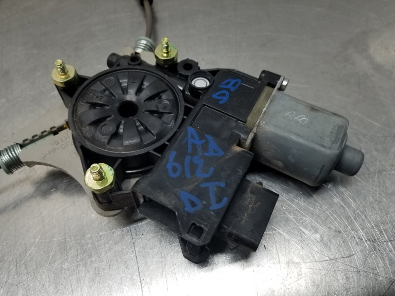 Recambio de elevalunas delantero izquierdo para kia stonic (ybcuv) eco dynamic referencia OEM IAM 82450H8010 82401H8110 