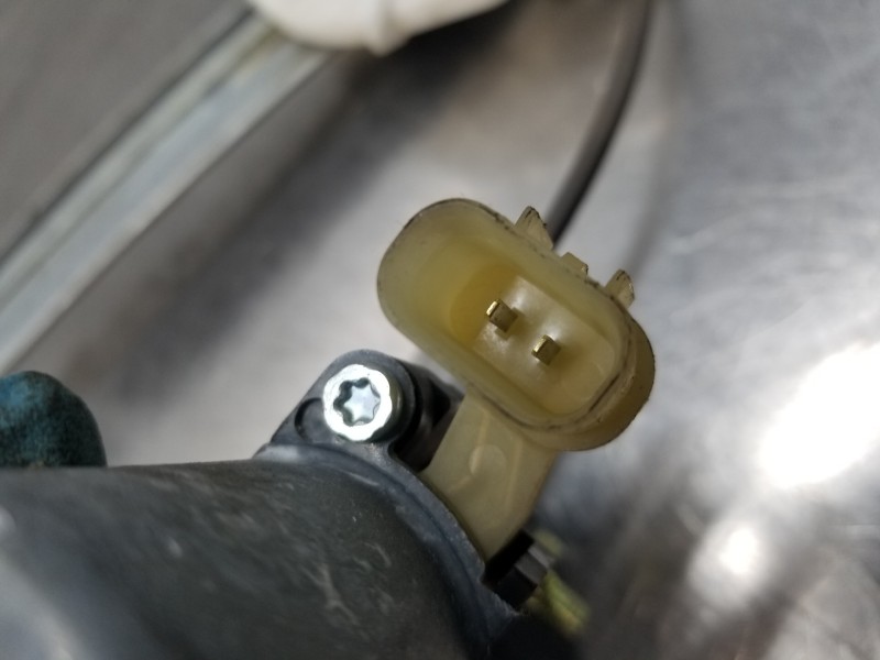 Recambio de elevalunas trasero derecho para kia stonic (ybcuv) eco dynamic referencia OEM IAM 83402H8100 83460H8000 