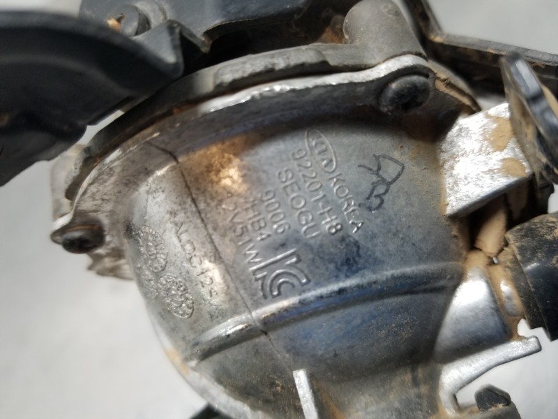 Recambio de faro antiniebla izquierdo para kia stonic (ybcuv) eco dynamic referencia OEM IAM 92201H8400  