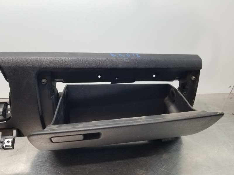 Recambio de guantera para kia stonic (ybcuv) eco dynamic referencia OEM IAM 84760H8000WK 93790H8010 