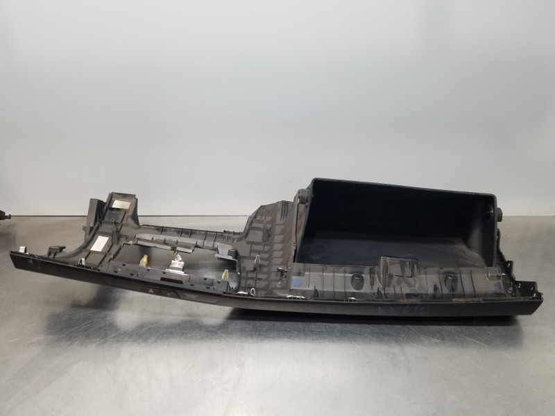 Recambio de guantera para kia stonic (ybcuv) eco dynamic referencia OEM IAM 84760H8000WK 93790H8010 