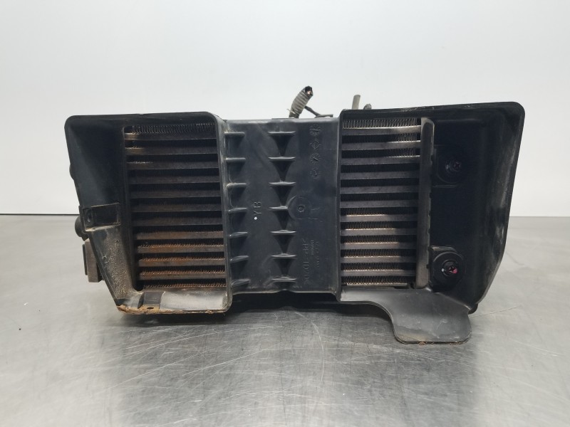 Recambio de intercooler para kia stonic (ybcuv) eco dynamic referencia OEM IAM 2827004610  