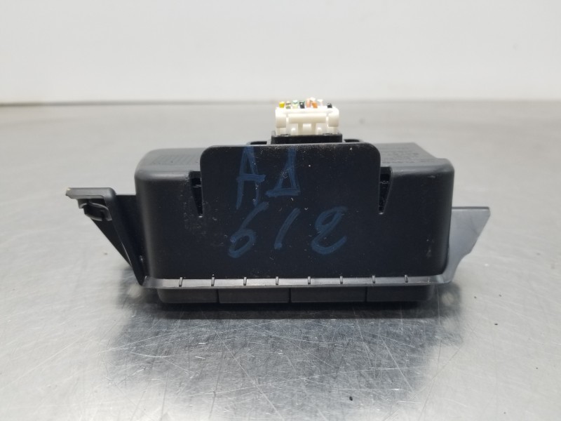 Recambio de mando luces para kia stonic (ybcuv) eco dynamic referencia OEM IAM 93700H8AK0WK 84757H8AA0 