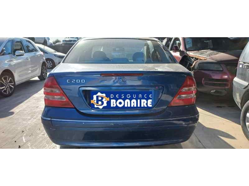 mercedes clase c (w203) berlina del año 2002