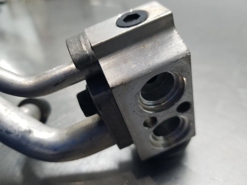 Recambio de tubos aire acondicionado para kia stonic (ybcuv) eco dynamic referencia OEM IAM 97775H8450 T416231100 