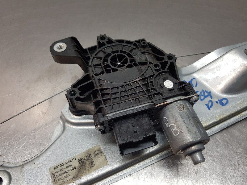 Recambio de elevalunas delantero derecho para nissan qashqai (j12) acenta referencia OEM IAM 807006UA1B   Recambio de elevalunas delantero derecho para nissan qashqai (j12) acenta referencia OEM IAM 807006UA1B