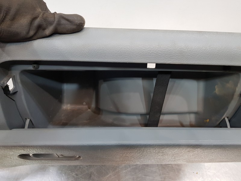 Recambio de guantera para citroen jumpy furgón referencia OEM IAM 8220L6 146097107A 826599 Recambio de guantera para citroen jumpy furgón referencia OEM IAM 8220L6 146097107A 826599