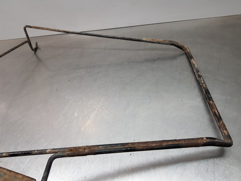 Recambio de soporte rueda repuesto para citroen jumpy furgón referencia OEM IAM 7603C7 9450006329  Recambio de soporte rueda repuesto para citroen jumpy furgón referencia OEM IAM 7603C7 9450006329