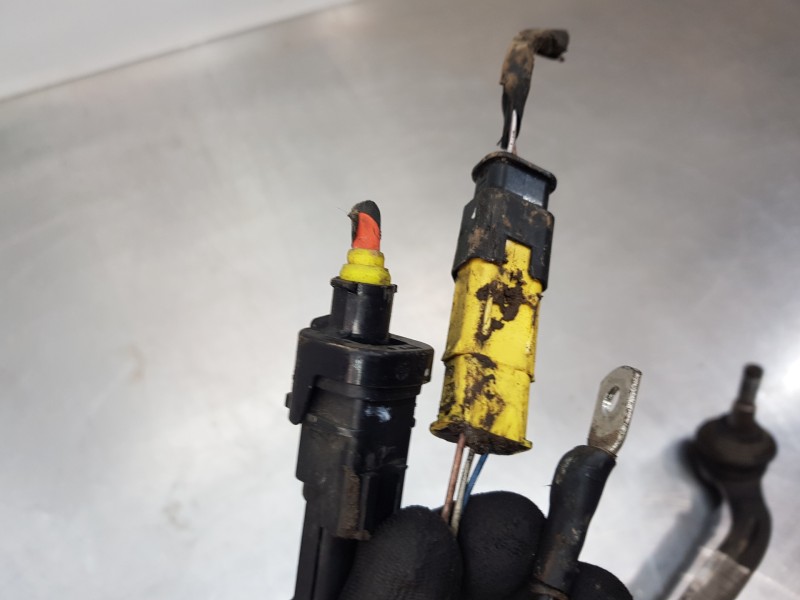 Recambio de cremallera direccion para peugeot 308 sw allure referencia OEM IAM 1628948980 5WK67004B 