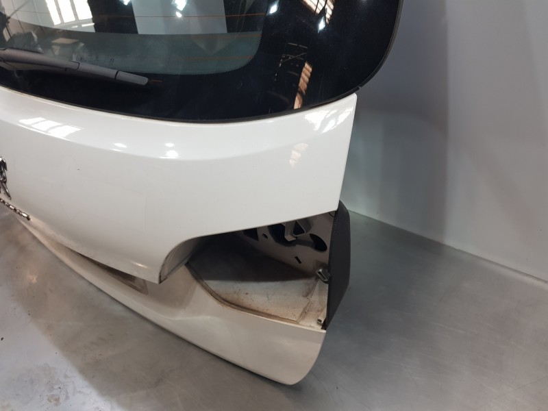 Recambio de porton trasero para peugeot 308 sw allure referencia OEM IAM 1611637180   Recambio de porton trasero para peugeot 308 sw allure referencia OEM IAM 1611637180