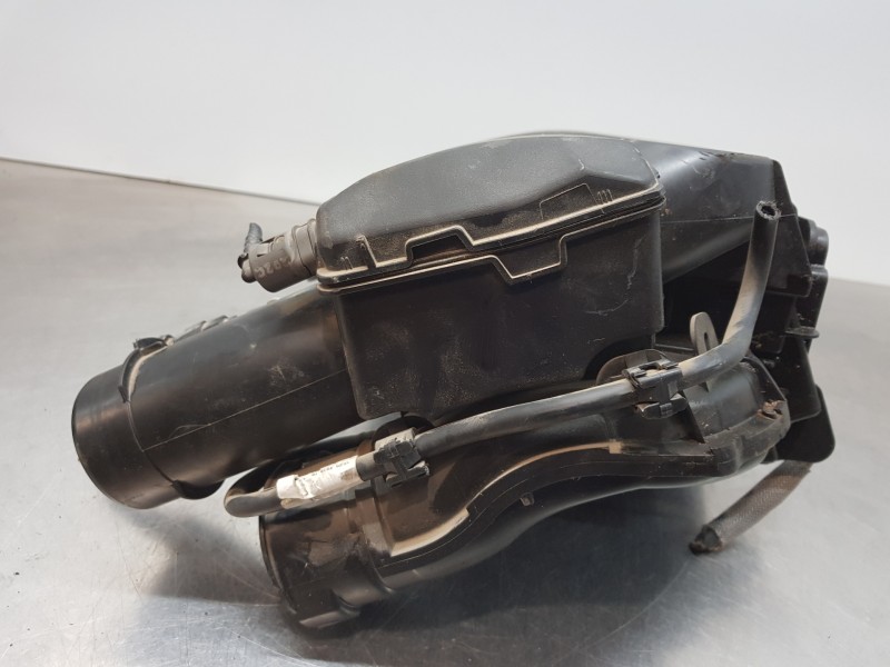 Recambio de filtro aire para peugeot expert combi bluehdi referencia OEM IAM 9828002080   Recambio de filtro aire para peugeot expert combi bluehdi referencia OEM IAM 9828002080