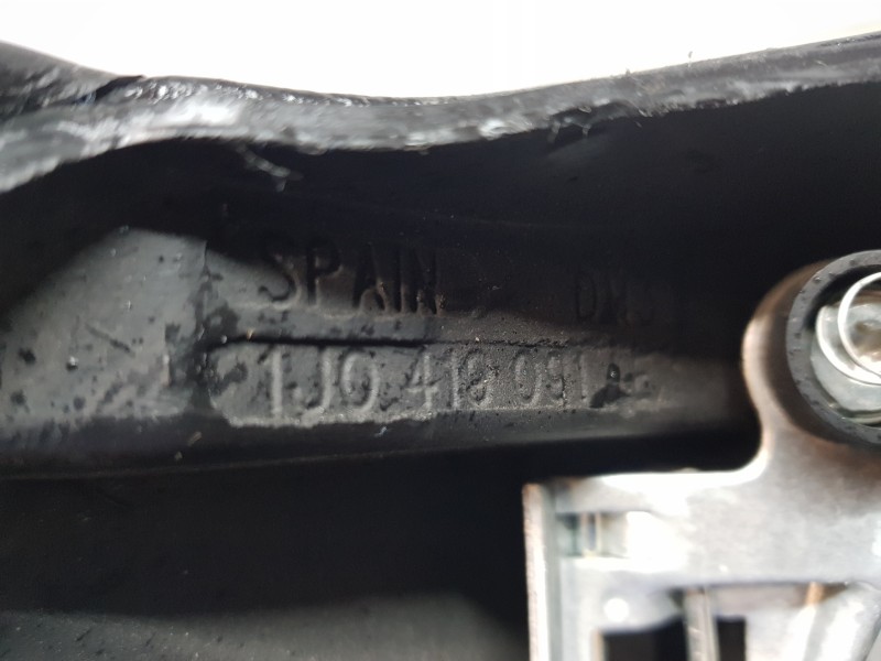 Recambio de volante para seat leon (1m1) signa referencia OEM IAM 1J0419091AEE74 1J0419091AE 