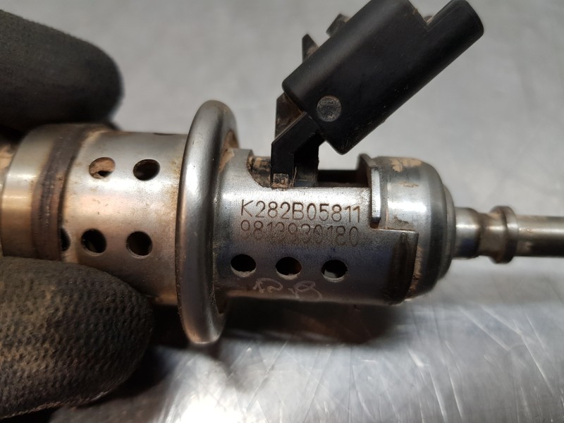 Recambio de inyector para peugeot expert combi bluehdi referencia OEM IAM 9813930180   Recambio de inyector para peugeot expert combi bluehdi referencia OEM IAM 9813930180