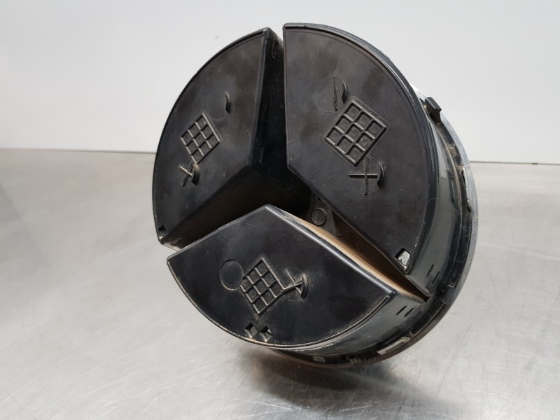 Recambio de rejilla delantera para mercedes clase gl (x166) 450 grand edition referencia OEM IAM A2518880086 A1648880123  Recambio de rejilla delantera para mercedes clase gl (x166) 450 grand edition referencia OEM IAM A2518880086 A1648880123