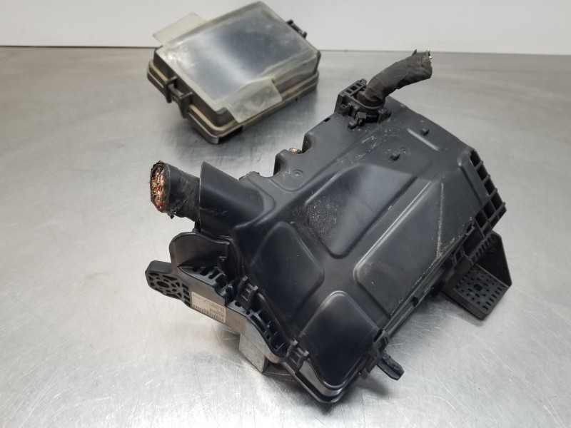 Recambio de caja reles / fusibles para kia stonic (ybcuv) eco dynamic referencia OEM IAM 91280H8860  