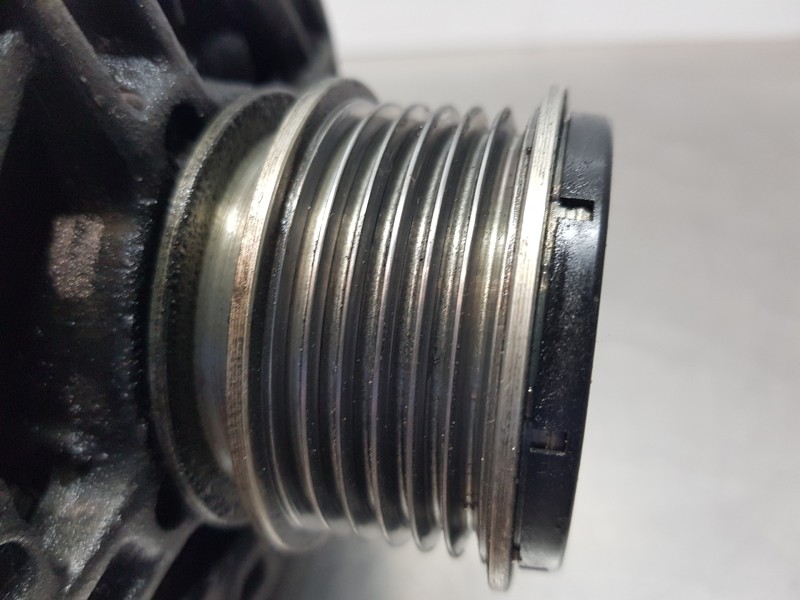 Recambio de alternador para seat leon (1m1) signa referencia OEM IAM 038903024D 0124325131  Recambio de alternador para seat leon (1m1) signa referencia OEM IAM 038903024D 0124325131