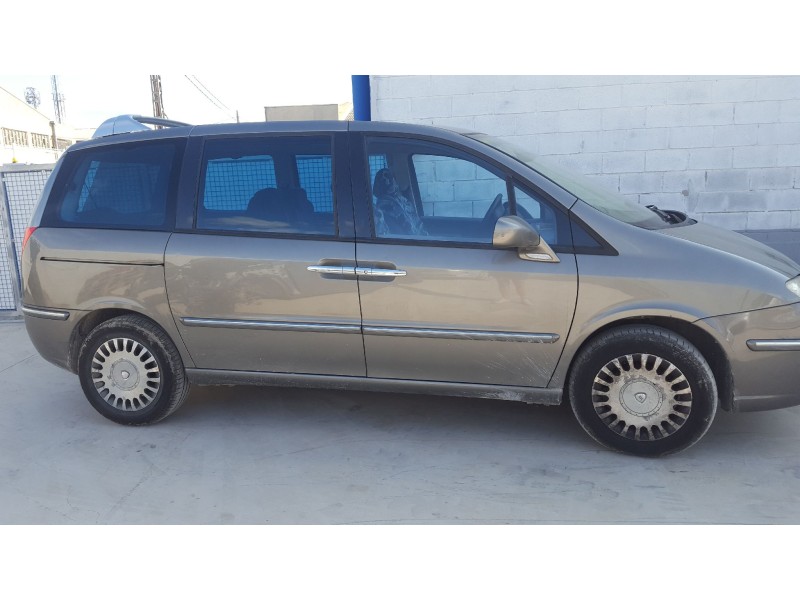 lancia phedra (180) del año 2011