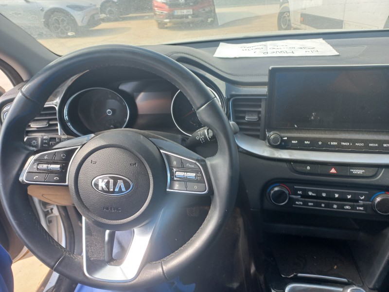 kia xceed del año 2021