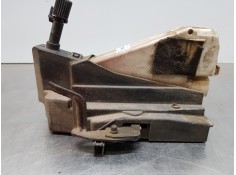 Recambio de cerradura puerta trasera derecha para ford galaxy (vy) ghia referencia OEM IAM 1107699 YM21A26412AA