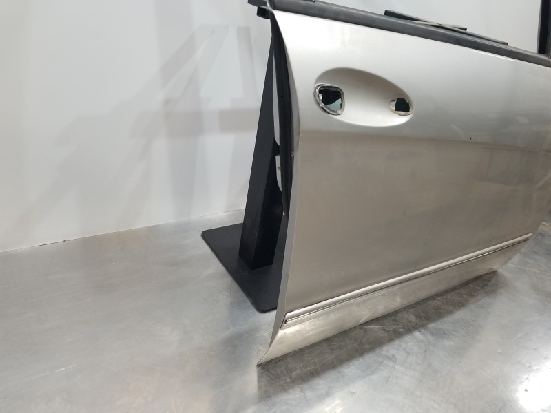 Recambio de puerta delantera derecha para mercedes clase a (w169) elegance referencia OEM IAM A1697202205  