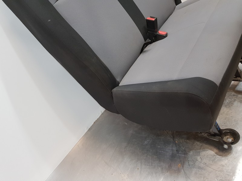 Recambio de asiento delantero derecho para peugeot expert furgón pro bluehdi referencia OEM IAM 1616787380   Recambio de asiento delantero derecho para peugeot expert furgón pro bluehdi referencia OEM IAM 1616787380