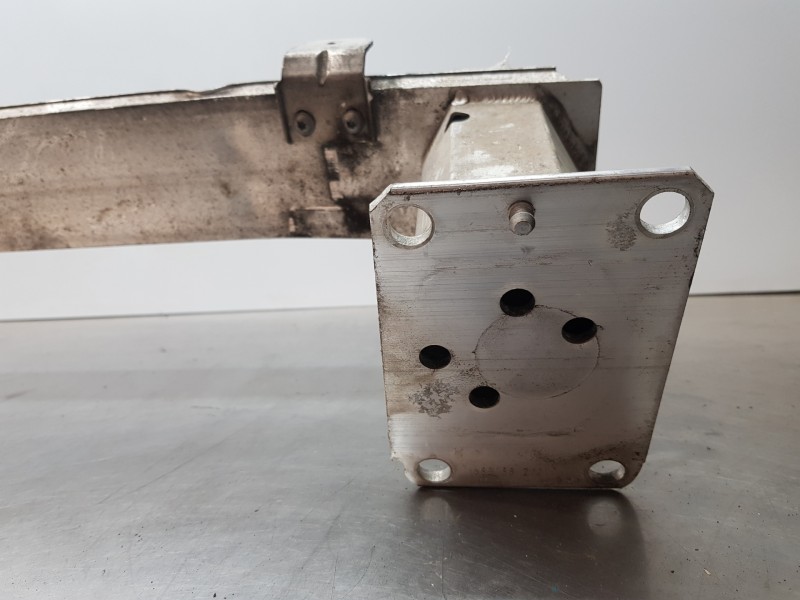 Recambio de refuerzo paragolpes delantero para peugeot expert furgón pro bluehdi referencia OEM IAM 9809879580   Recambio de refuerzo paragolpes delantero para peugeot expert furgón pro bluehdi referencia OEM IAM 9809879580