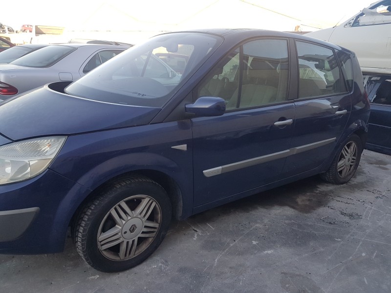 renault scenic ii del año 2004