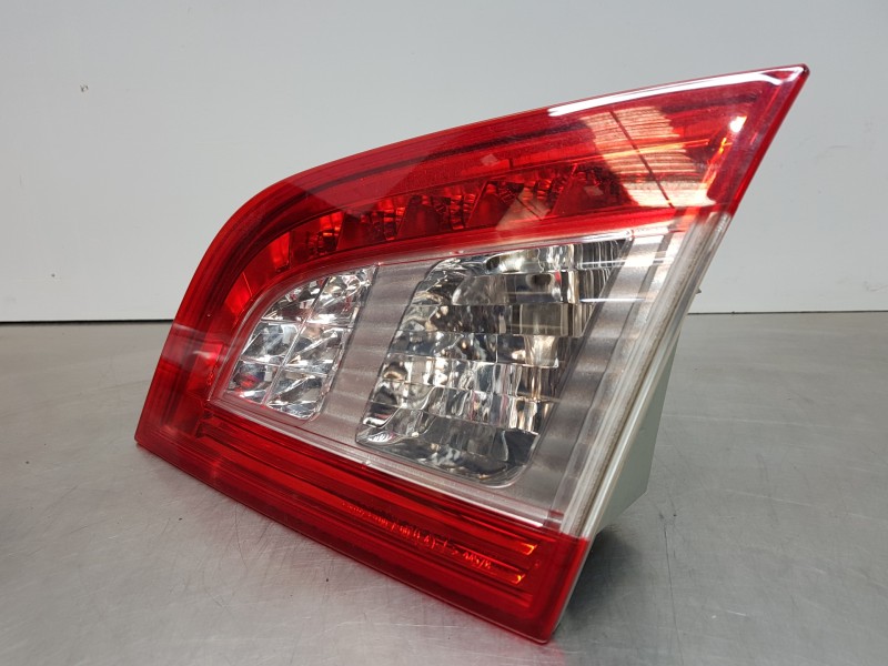 Recambio de piloto trasero derecho interior para peugeot 508 sw gt line referencia OEM IAM 6351LZ 9686780680 