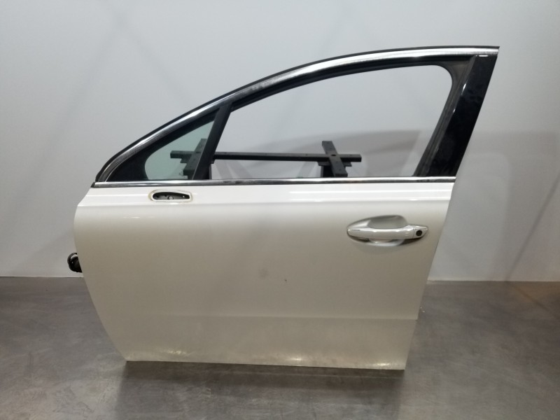 Recambio de puerta delantera izquierda para peugeot 508 sw gt line referencia OEM IAM 9677684980  
