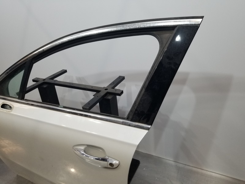 Recambio de puerta delantera izquierda para peugeot 508 sw gt line referencia OEM IAM 9677684980  