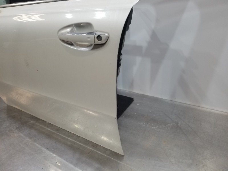 Recambio de puerta delantera izquierda para peugeot 508 sw gt line referencia OEM IAM 9677684980  