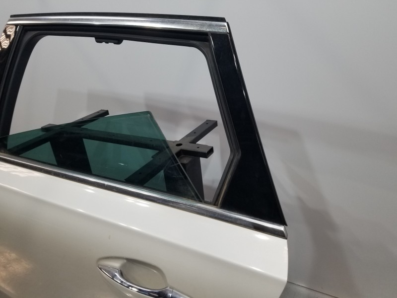 Recambio de puerta trasera izquierda para peugeot 508 sw gt line referencia OEM IAM 9006S7  