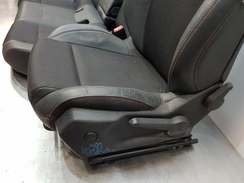 Recambio de juego asientos completo para peugeot 508 sw gt line referencia OEM IAM 884794 8847C0 