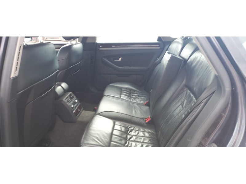 audi a8 (4e2) del año 2004