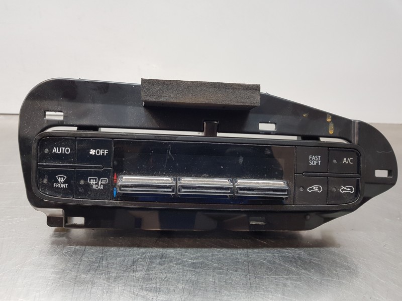 Recambio de mando climatizador para toyota auris touring sports (e18) bisiness referencia OEM IAM 5590002820 5546802030  Recambio de mando climatizador para toyota auris touring sports (e18) bisiness referencia OEM IAM 5590002820 5546802030