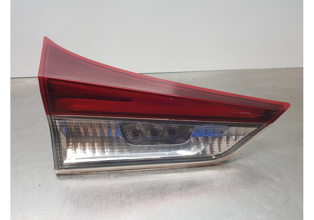 Recambio de piloto trasero izquierdo interior para toyota auris touring sports (e18) bisiness referencia OEM IAM 8159102880  