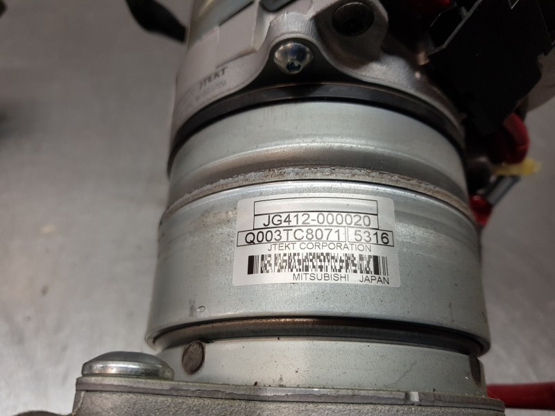 Recambio de columna direccion para toyota auris touring sports (e18) bisiness referencia OEM IAM 4520A02122 JG412000020 