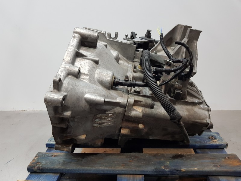 Recambio de caja cambios para peugeot 508 sw gt line referencia OEM IAM 20MB33 9802485880 