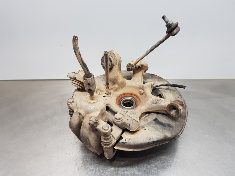 Recambio de mangueta trasera izquierda para bmw serie 1 berlina (e81/e87) 116i referencia OEM IAM 33326774809  